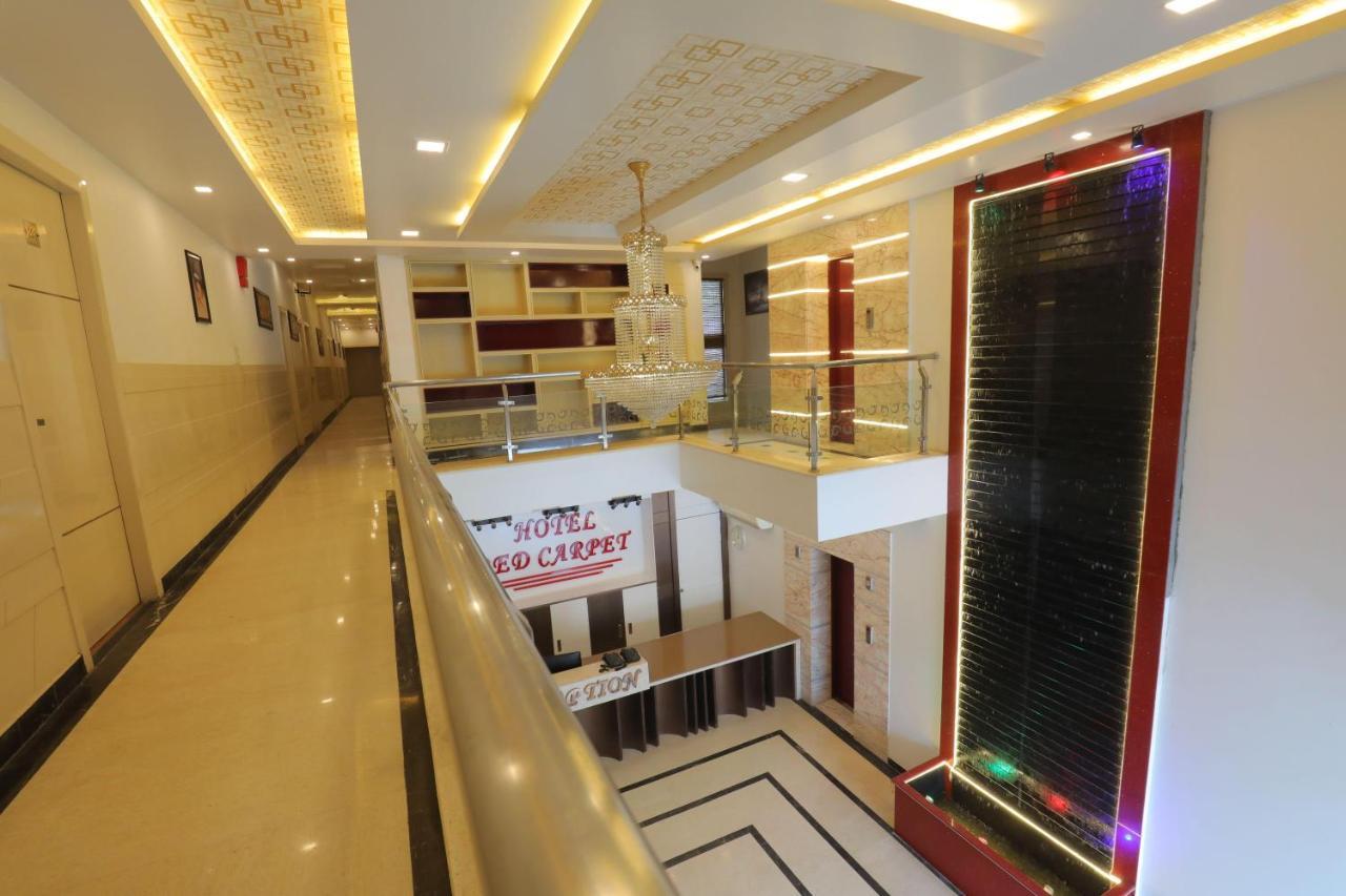 Hotel Sahib'S Red Carpet - The Family & Corporate Hotel Agra  Eksteriør billede