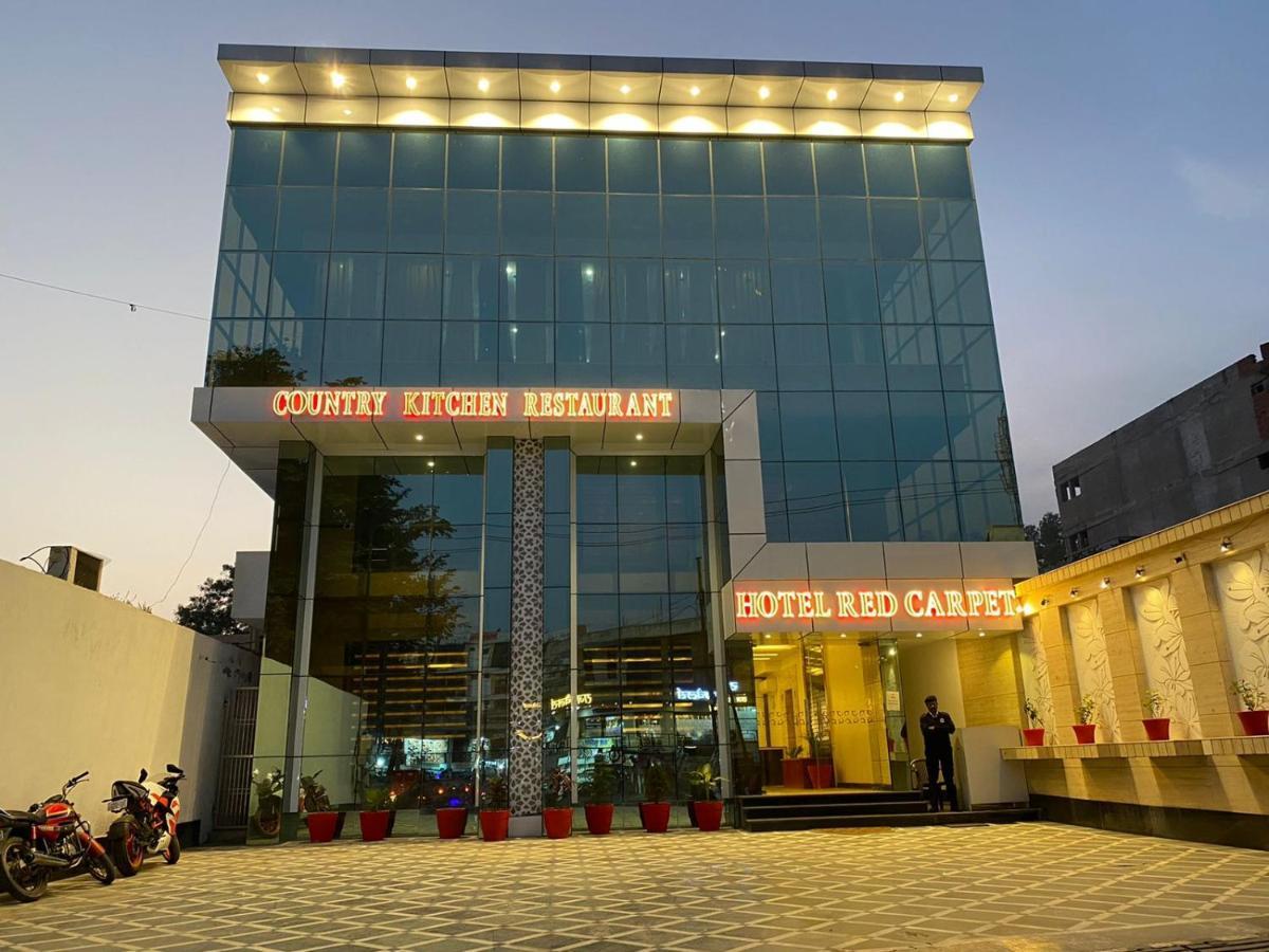 Hotel Sahib'S Red Carpet - The Family & Corporate Hotel Agra  Eksteriør billede